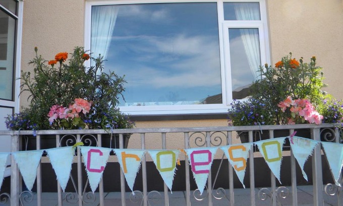 Fishguard Bed & Breakfast | Rhoslan