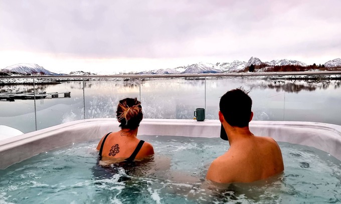 Klakksjorda Hotel | Ringstad Resort