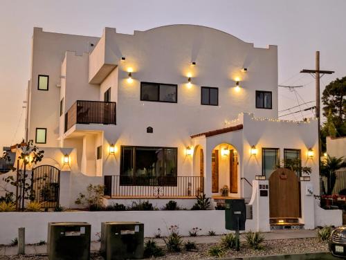 Townsite House | Rise Suites Oceanside