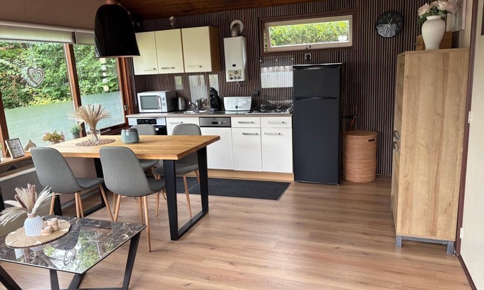 Dirkshorn Ski Chalet | Ritas Chalet Holland North Sea - Netherlands - Holiday home with garden by the sea -