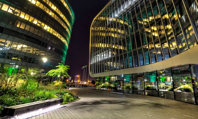 Business District Apartment | River to the City - Studio 7 apartment