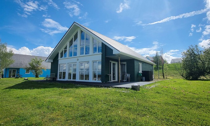 Belturbet House | Riverrun Holiday Homes No 15 by Interhome