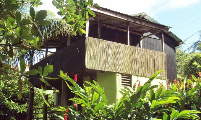 Calibishie House | Riversideview House