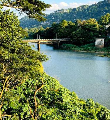 Sirimalwatta House | Rivorich Residence Kandy