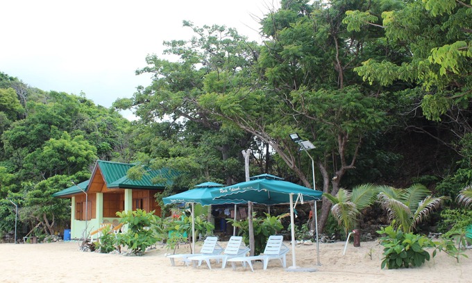 Coron House | Rock Island Eres Bella