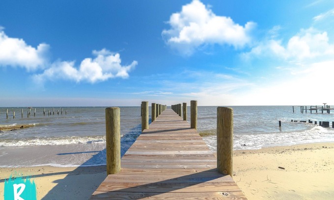 Point Lookout Cottage | Rodo Beach Cottage - Dog Friendly Private Beach with Pier - Tesla Charger