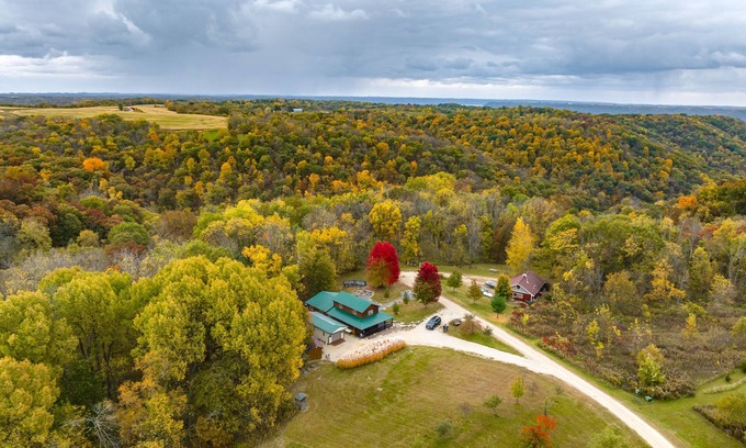 Ferryville Cabin | Romantic Cabin: Secluded Woods, Hot Tub, and Privacy in the Driftless Region.