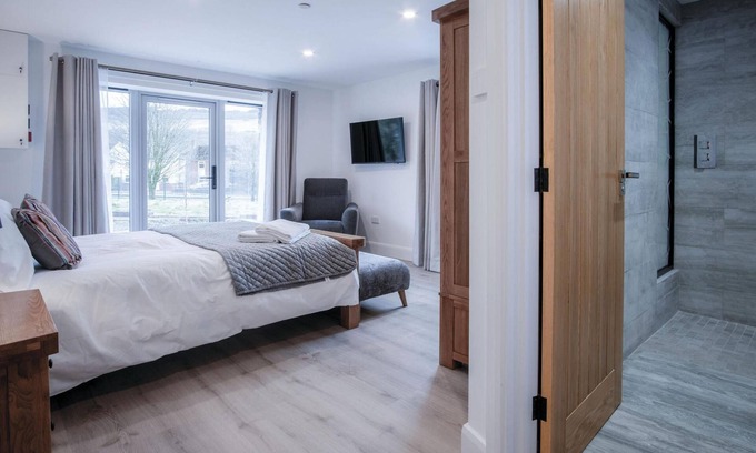 Pen-y-cae Apartment | Room 7 - The Sleeping Giant - Pen Y Cae Inn