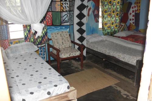 Nyakinama House | Room in BB - Red Rocks Rwanda - Triple Room