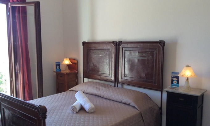 Rilievo Apartment | Room 'Lanterna' with Mountain View, Wi-Fi, and Air Conditioning