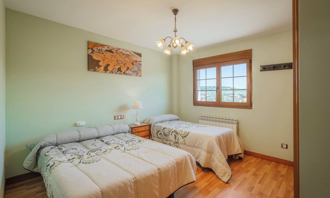 Palacios de la Sierra Apartment | Room 'Río Arlanza' with Mountain View, Shared Terrace and Wi-Fi