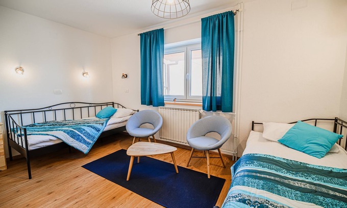 Cerknica House | Room Vodomec with Breakfast in Ančkin kot