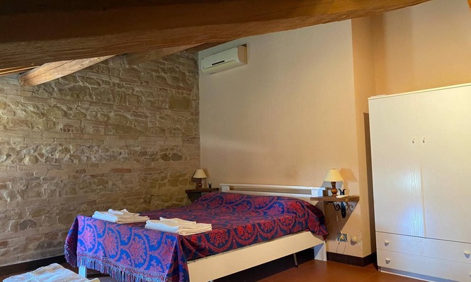 Treia Other | Room with private bathroom in farmhouse of period villa