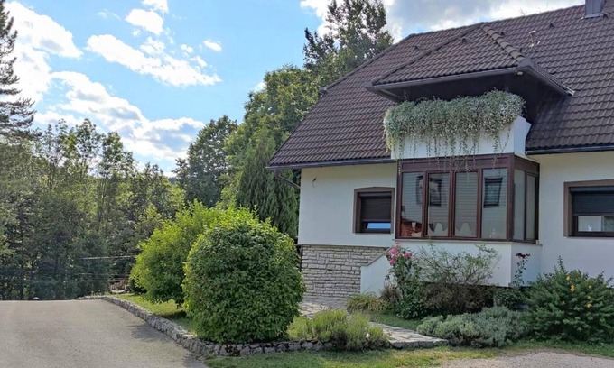 Mukinje Apartment | Rooms Radmila, (16017), Plitvicka jezera, hr