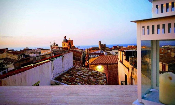 Alcamo Historic Center Apartment | Rosa Fresca Aulentissima