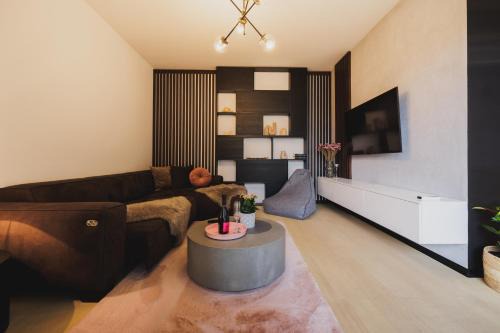 Banska Bystrica Apartment | ROSE LUXURY APARTMENT & 24h self check-in with private parking