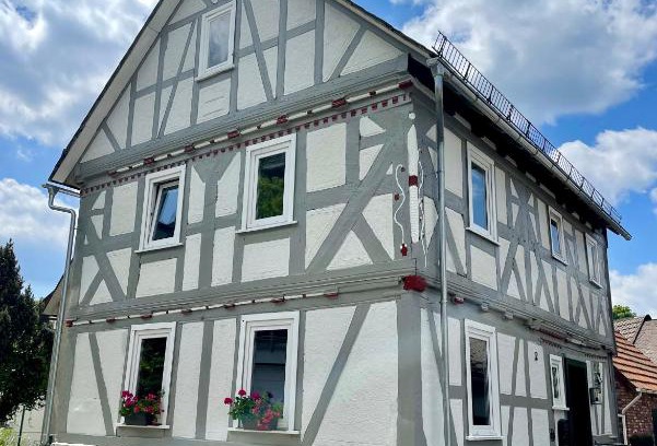 Eisemroth House | Rosehill Cottage 1699 - Stilvolles Hideaway, Berge & See