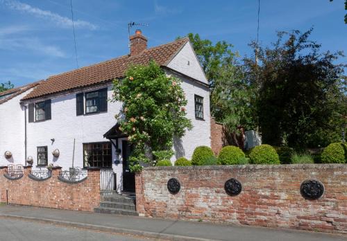 Bingham House | Rosehip Cottage Period home, Bingham, Nottingham
