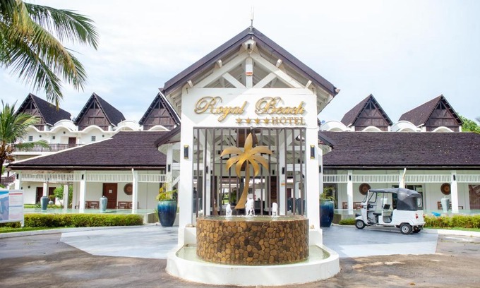 Madirokely Hotel | Royal Beach Hôtel