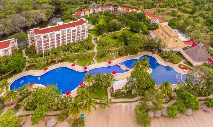 Los Cobanos Resort | Royal Decameron Salinitas - All Inclusive