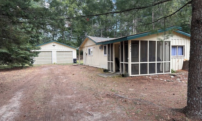 Luzerne Cabin | "Royce's Outpost" nearby trails and AuSable River
