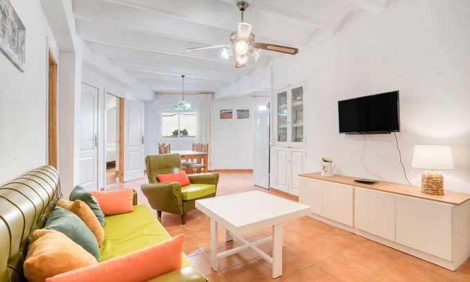 Quesa House | Rural House 'Casa Rural San Antón' with Mountain Views and Air Conditioning