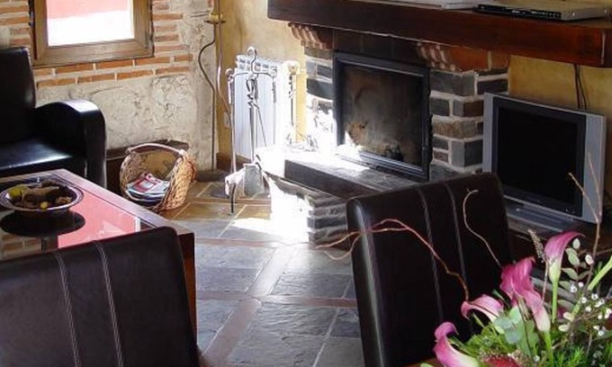 Olmedo Apartment | Rural house in Olmedo (Spain) 6 pax