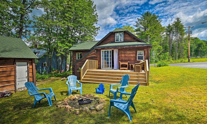 Caroga Lake Cottage | Rustic Caroga Lake Retreat: Fish, Hike & Ski!