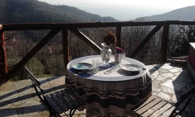 Varazze Cottage | Rustic country house in the middle of nature with a view of the sea