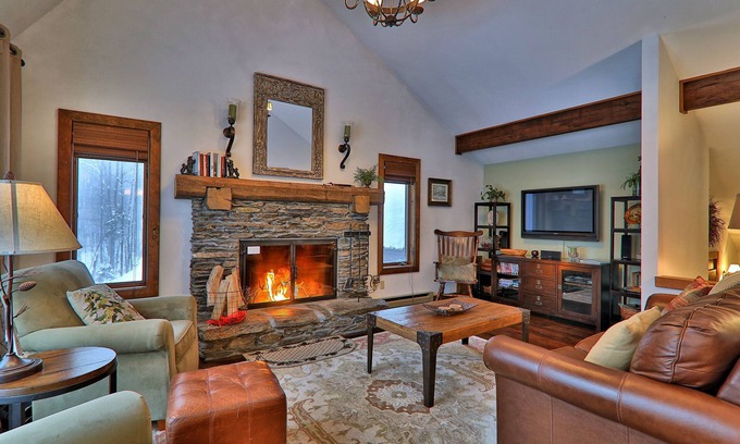 Plymouth House | Rustic home with a private hot tub, fireplace, cable, & washer/dryer