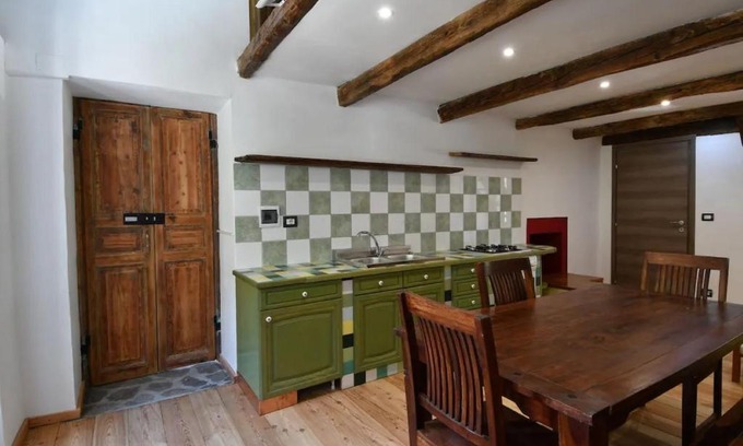 Ronco Canavese Apartment | Rustico nel Parco Nazionale