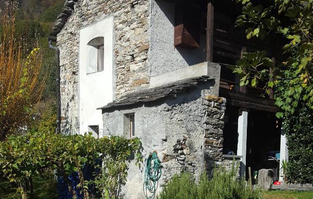 Maggia House | Rustico Pult