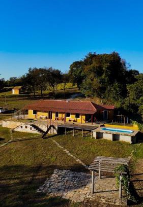 Tres Coracoes House | Sítio com piscina, lago e quadra - perto de São Thome das Letras