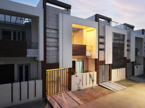 Vrindavan Villa | SaffronStays Kridha Niwas