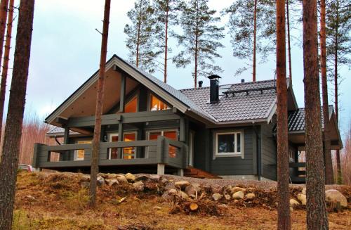 Vaahersalo House | SaimaanHelmi