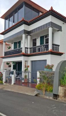 Canhas Apartment | Sally's Loft - Penthouse - Honeymoon suite