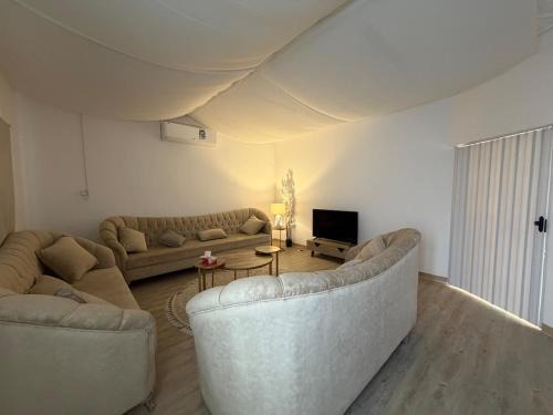 Salmiya Villa | Salmiya Villa in salem almubarak street