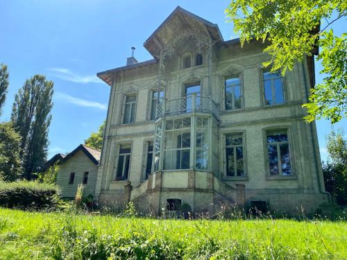 Montigny-le-Tilleul Bed & Breakfast | Sambre d'amis