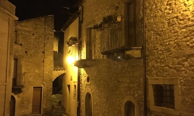 Montalbano Elicona House | San Nicolò Holiday Home