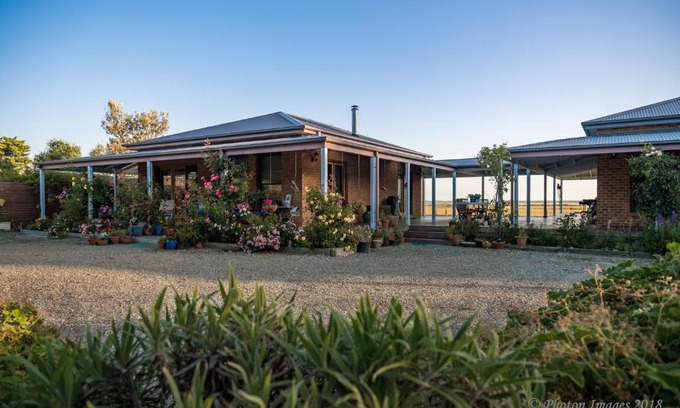 Sandy Point House | Sanctuary@Waratah