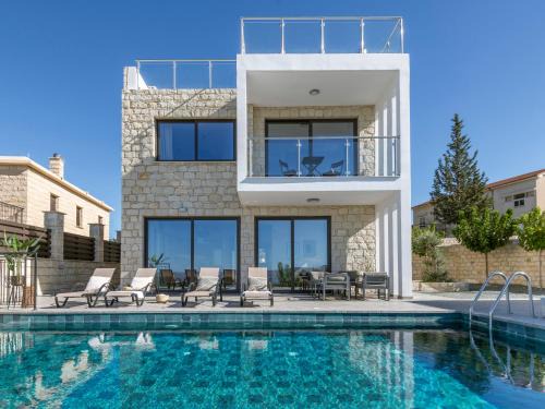 Peristerona House | Sanders View