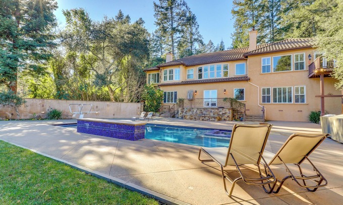 Scenic Brush Creek House | Santa Rosa Home w/Private Pool & Tennis Court