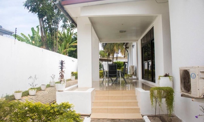 Tema House | Sara's place