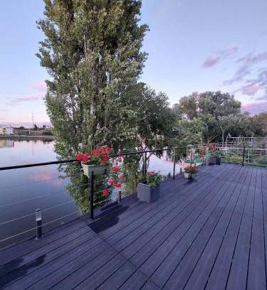 Snagov House | Sara's Vila