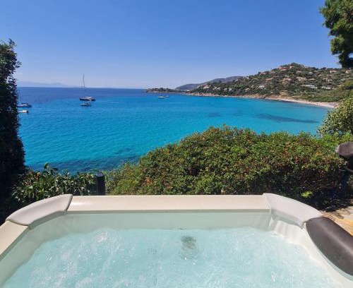 Torre delle Stelle Villa | Sardegna Rivanhouse Suite stunning sea view hydromassage and direct access to the sea