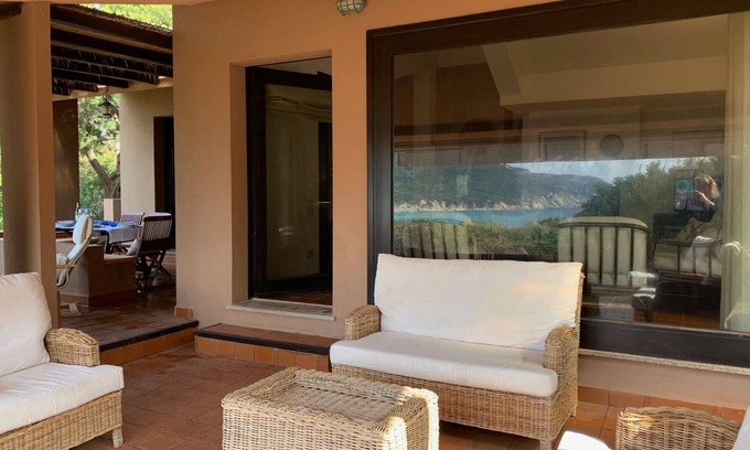 Porto Sa Ruxi Villa | Sardinian villa 5 minutes from the beach with sea views