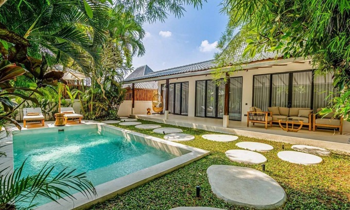 Penestanan Villa | Sayan Villa - Three Bedroom Villa, Sleeps 6