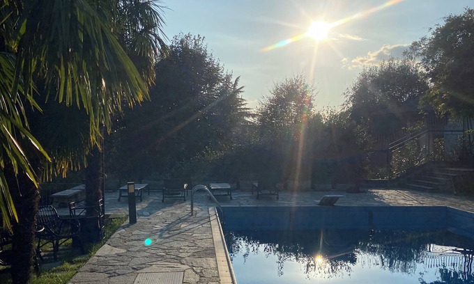 Pecetto Torinese Apartment | Scacco Matto, apartment with swimming pool, Torino