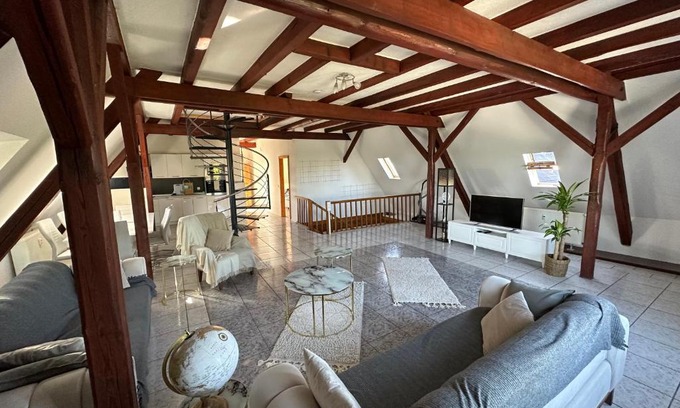 Weißenthurm Apartment | Schöne große Maisonettenwohnung in Weißenthurm