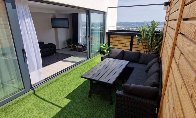 Chisinau Condo | Schöne Penthauswohnung Top Aussicht Über die Stadt